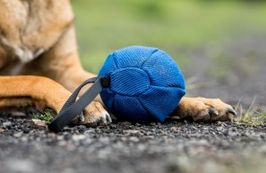 Piłka ringowa z uchwytem ok. 13 cm